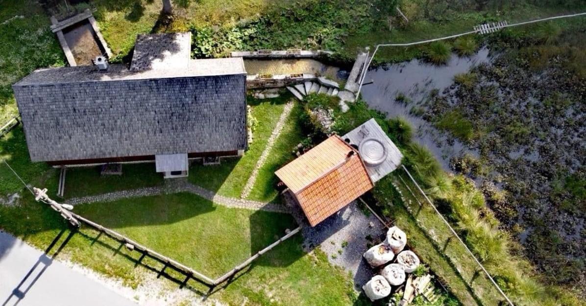 Wooden House With A Waterfall "Stipanov Mlin" Βίλα Plitvička Jezera Εξωτερικό φωτογραφία