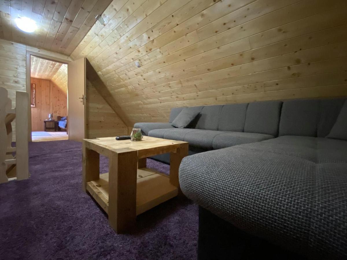 Wooden House With A Waterfall "Stipanov Mlin" Βίλα Plitvička Jezera Εξωτερικό φωτογραφία